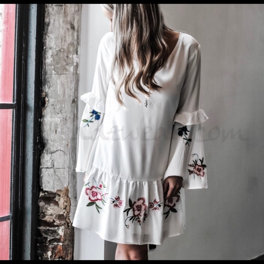Sweet Embroidered Spring Tunic Dress